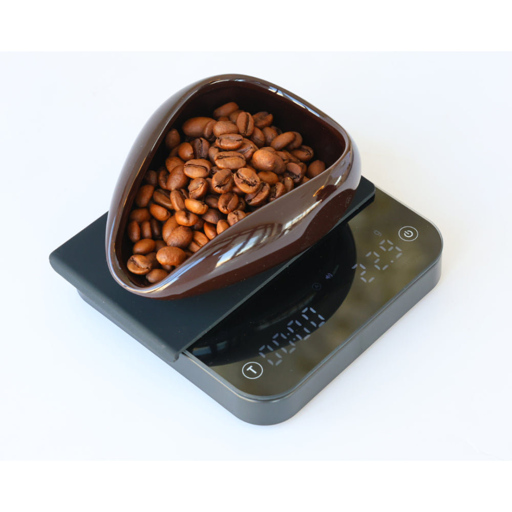 ميزان قهوة اسود